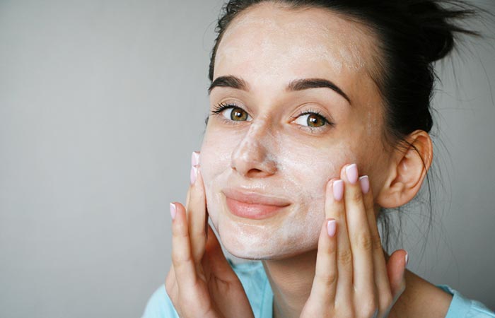 moisturize oily skin